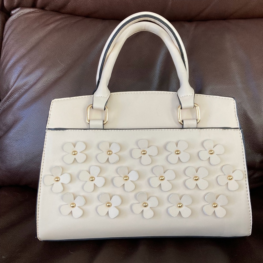 Spring Floral Purse off white/cream color